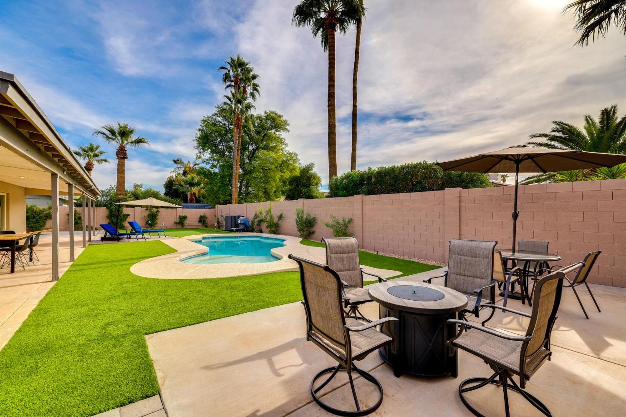 Scottsdale With Pool And Putting Green! Phoenix